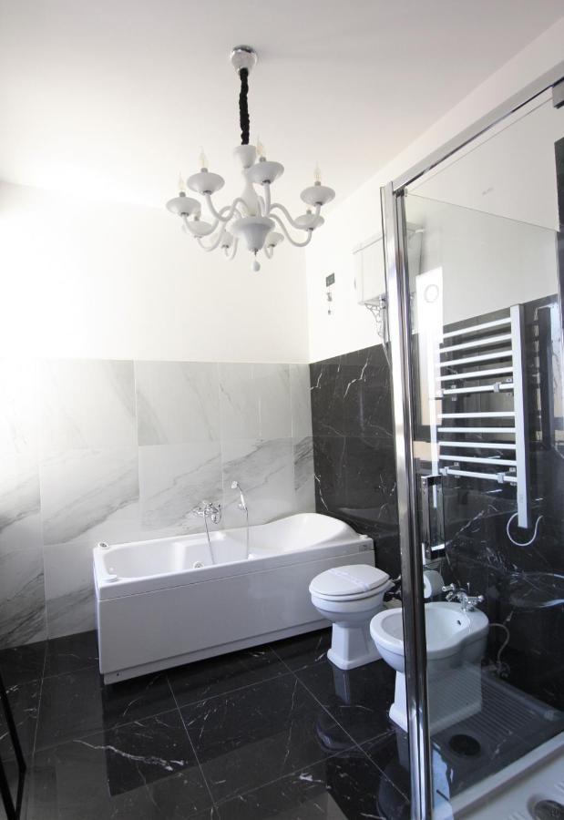 An Deluxe Suites Ancona Exterior foto